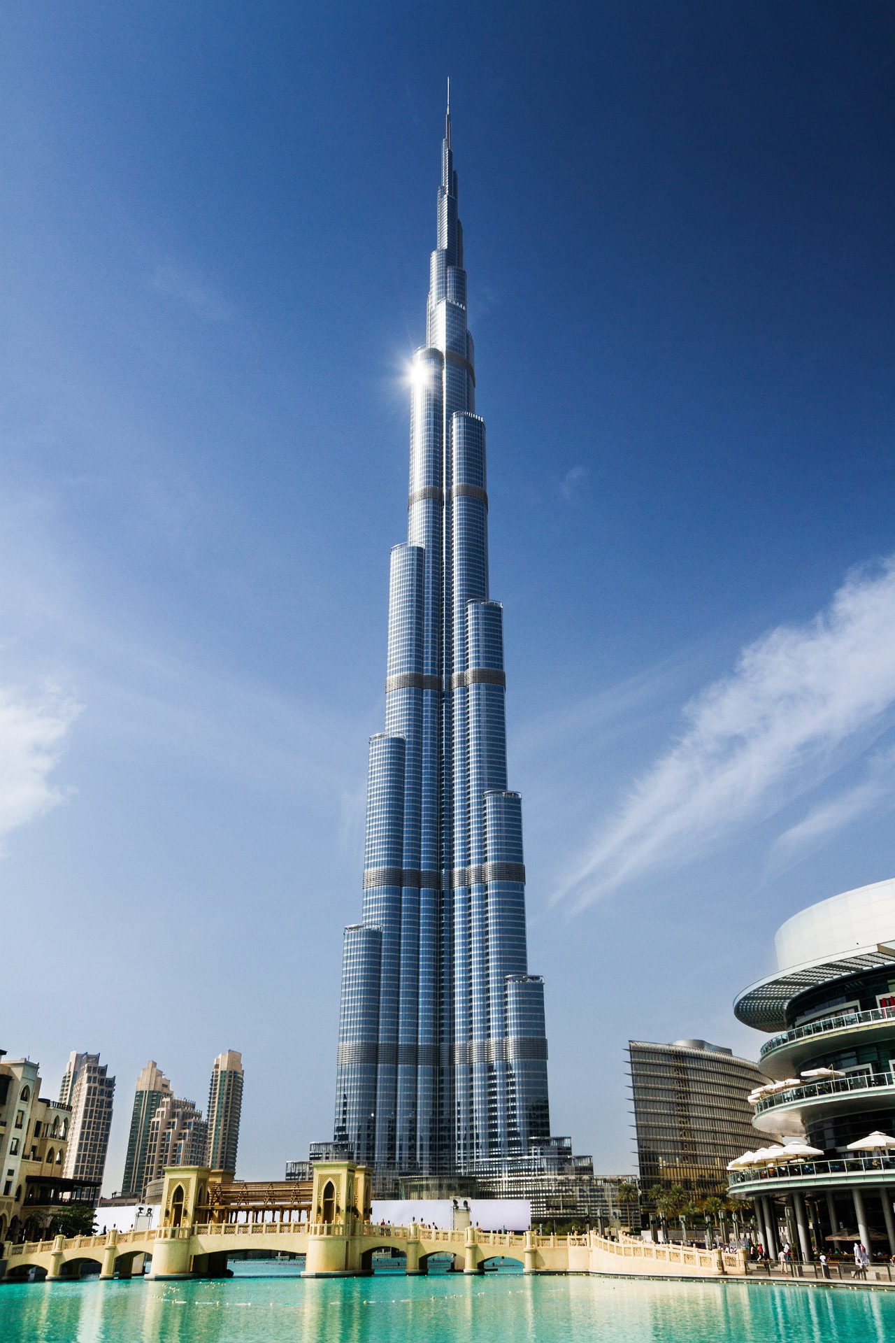 Burj Khalifa in Dubai under a clear blue sky